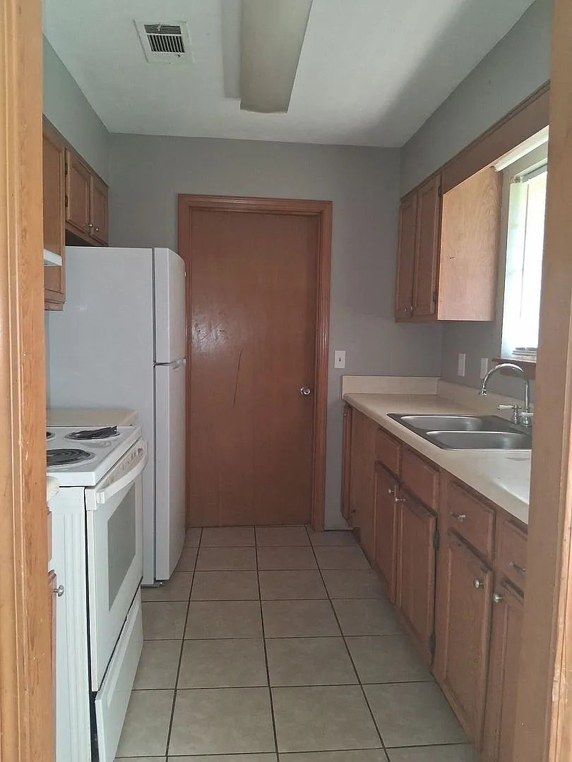 116 Timberlawn Rd. — Photo 4