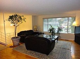 10851 NE 19th Pl, Bellevue, WA 98004