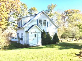 48 Collyer Ave, New City, NY 10956