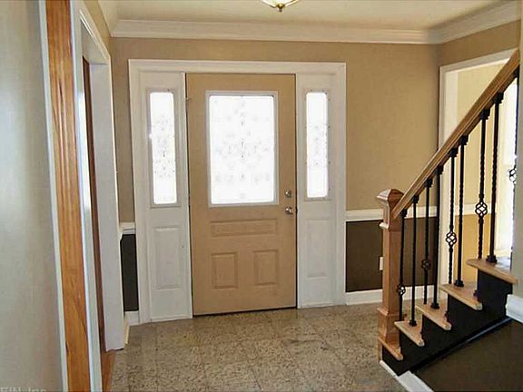 2nd image of 4912 Brookeway Dr