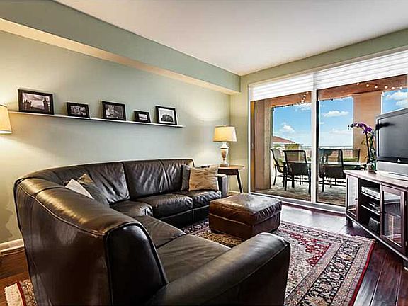 Fantastic Toscano Unit!