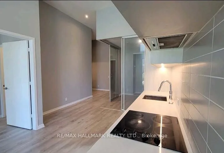 7890 Jane St #101 — Photo 7