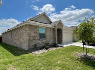 2066 Charismatic Dr, Forney, TX 75126