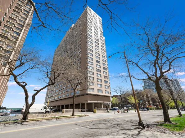 6301 N Sheridan Rd APT 19O, Chicago, IL 60660