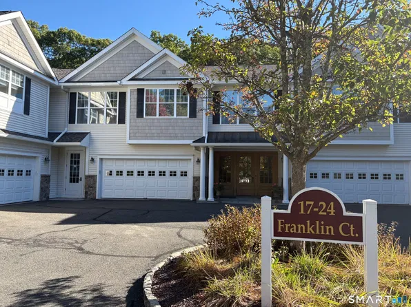 22 Franklin Court #22, Newtown, CT 06470