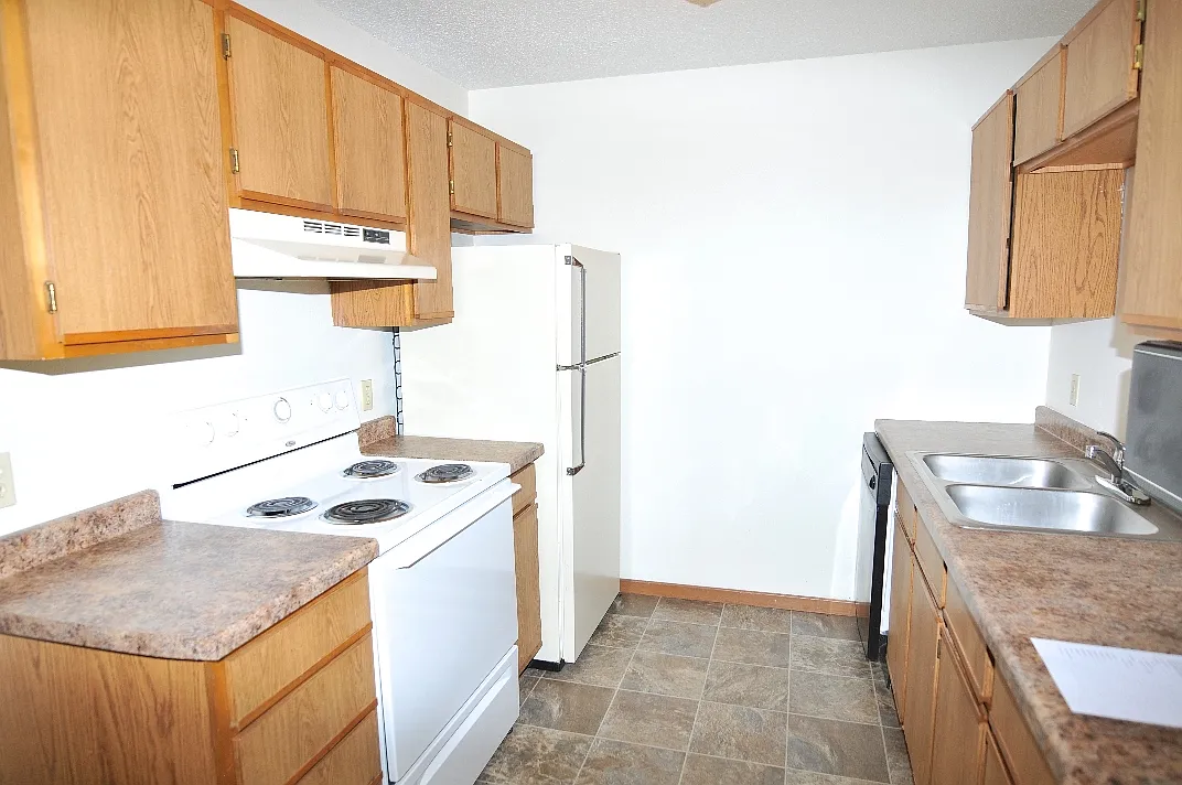 Building Photo - 327 7th Ave S #401