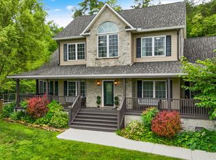 130 Old Walls Hollow Rd, Harriman, TN 37748