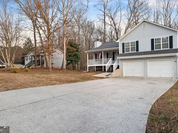 131 Benjamin Dr, Rockmart, GA 30153