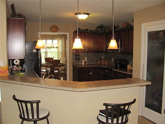 2nd image of 6673 Buhrstone Ln
