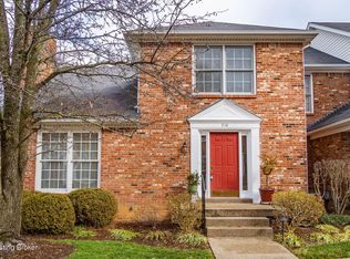 714 Windsor Keep Dr, Lyndon, KY