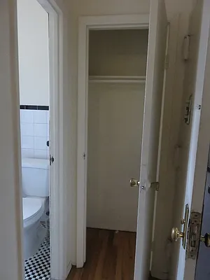 Rented by Space Real Estate | media 14