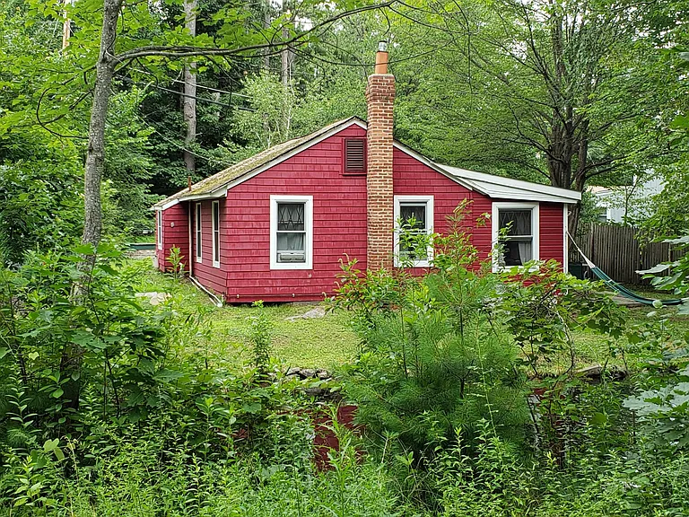79 Shore Dr #D210 — Photo 10