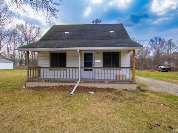 35799 Park Pl, Romulus, MI 48174