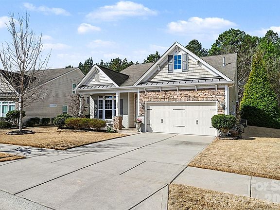 2nd image of 3059 Cricket Ln