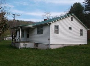 185 Round Hill Loop, Fries, VA 24330