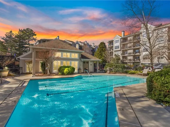 2414 River Green Dr NW, Atlanta, GA 30327