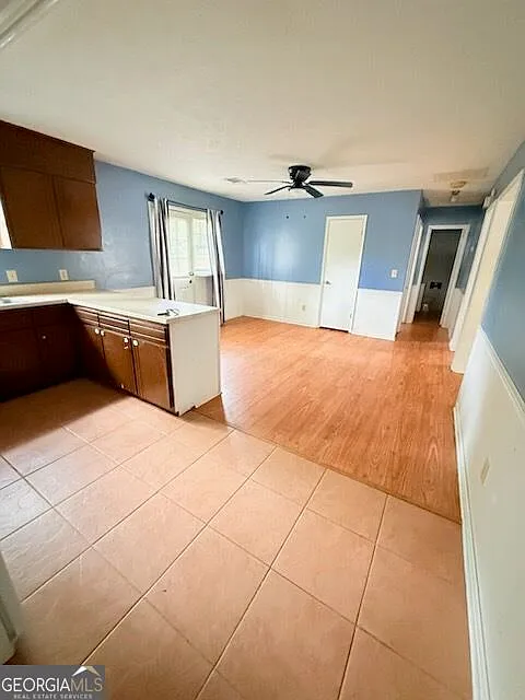 2 bed, 1.0 bath, 1044 sqft, $1,150 — Photo 2