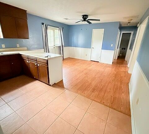 2nd image of 1101 Achord Rd