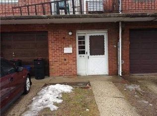 8841 Ashford St, Jamaica, NY 11427