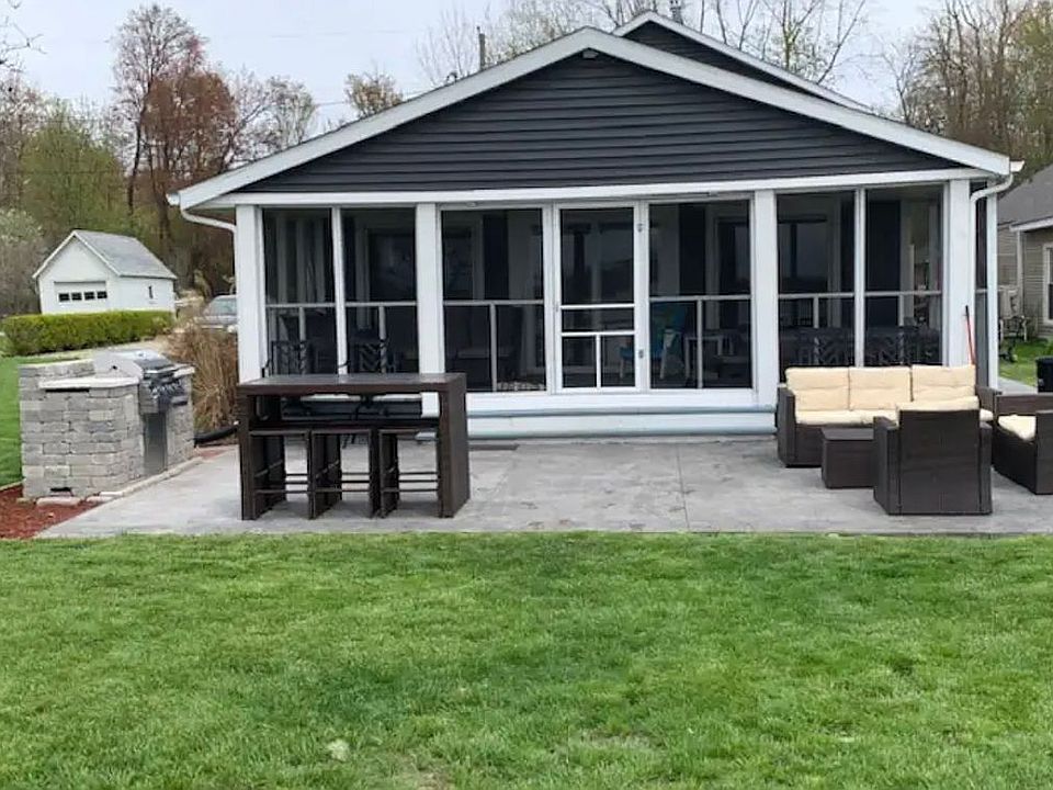 1st image of 51311 Maplewood Dr