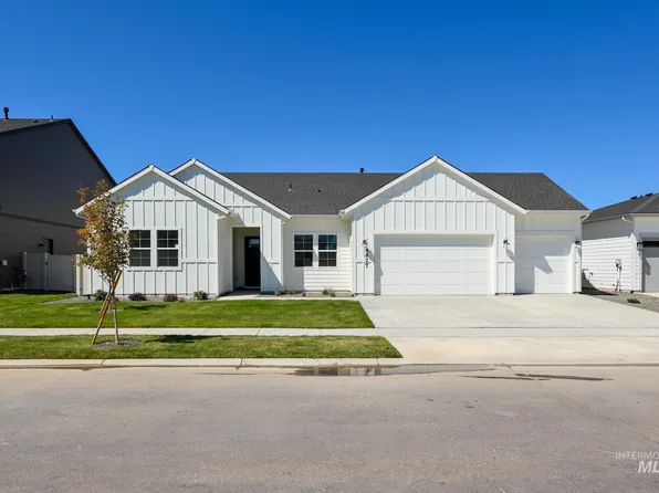 5677 N Christian Ave, Meridian, ID 83646