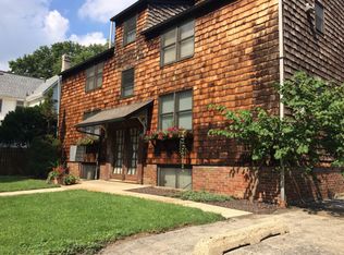 608 S New St APT 3, Springfield, IL 62704