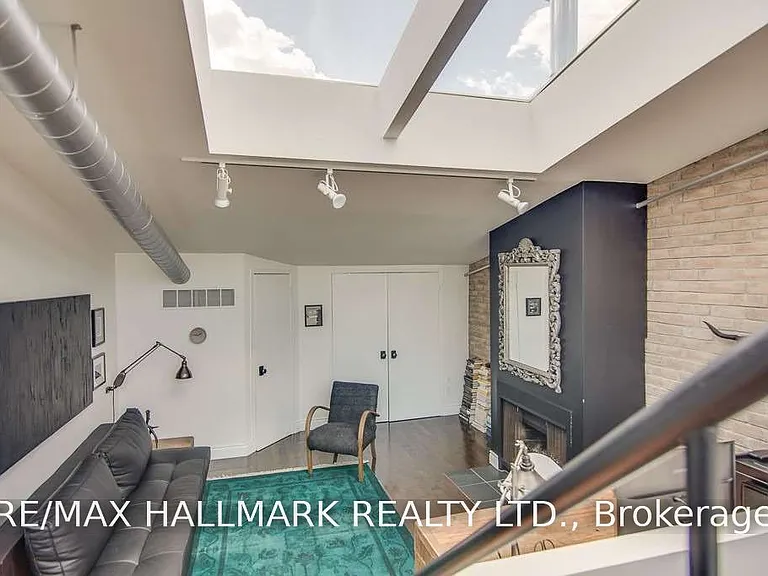 6 Bartlett Ave #7 — Photo 17