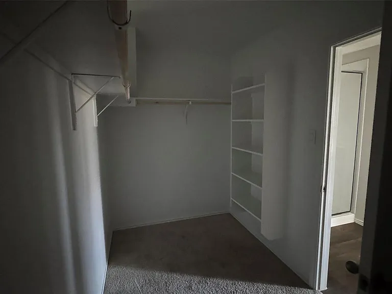 408 Frogmore Loop — Photo 11