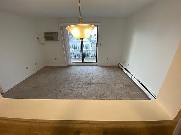 2nd image of 43A Eleanor St #1-5