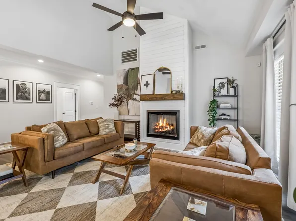 1084 Veridian Dr #25B, Clarksville, TN 37043