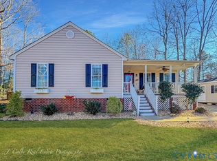5671 Buckhunt Ln, New Kent, VA 23124