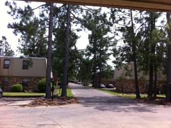 1st image of 205 W Moultrie Dr