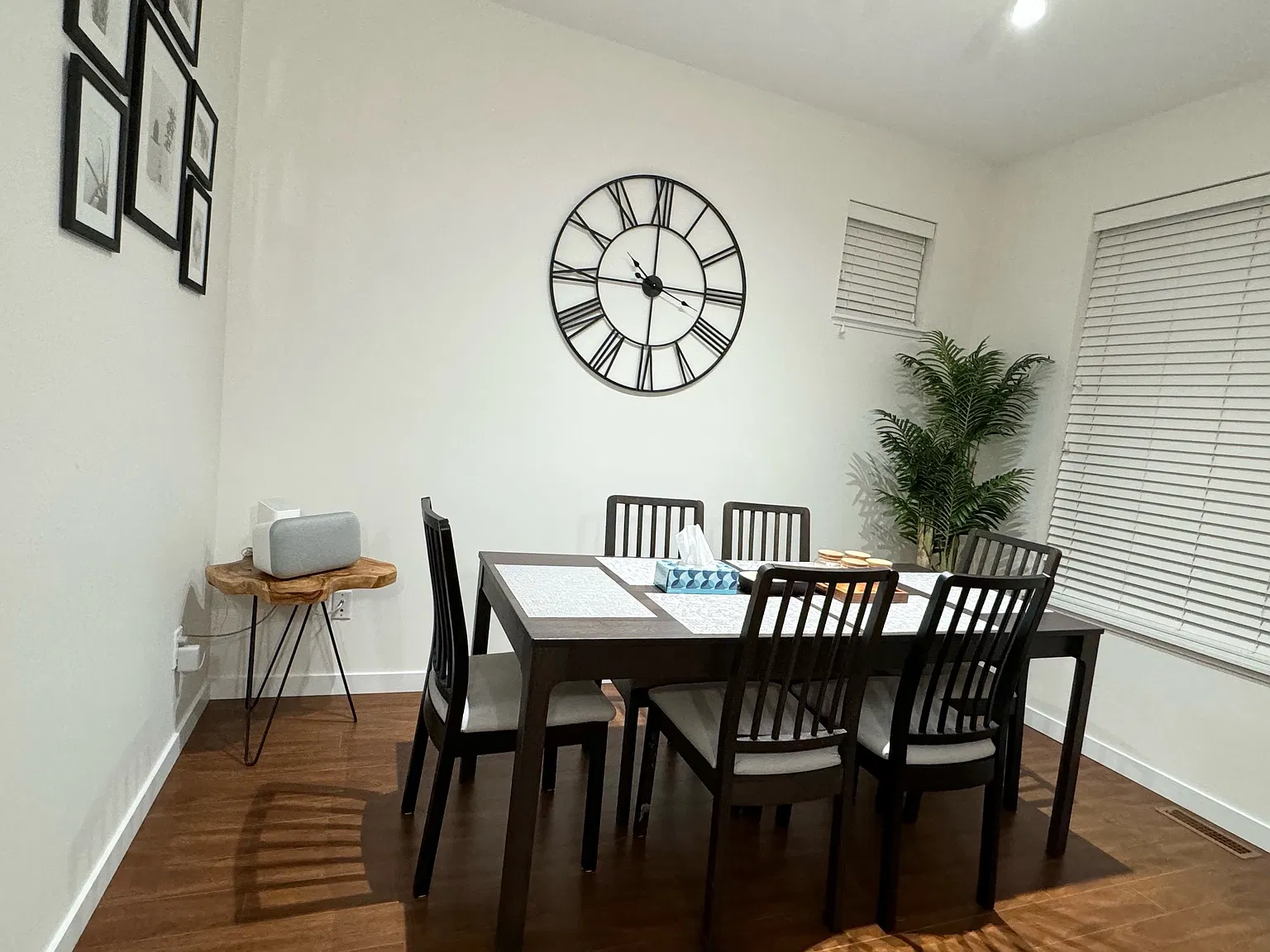 4 bed, 2.5 bath, 1970 sqft, $3,200 — Photo 4