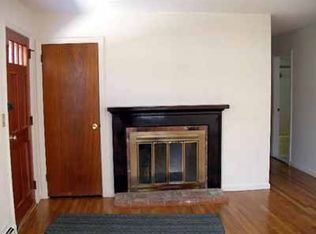 79 Windward Dr, Portsmouth, RI 02871