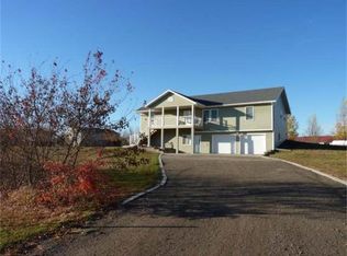 11600 Elsa Rosa Dr, Menoken, ND 58558