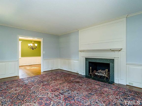 4th image of 1911 Wilkins Dr