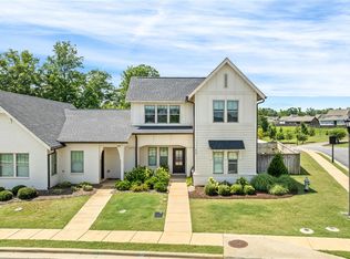 602 Grey Oak Cir, Auburn, AL 36830