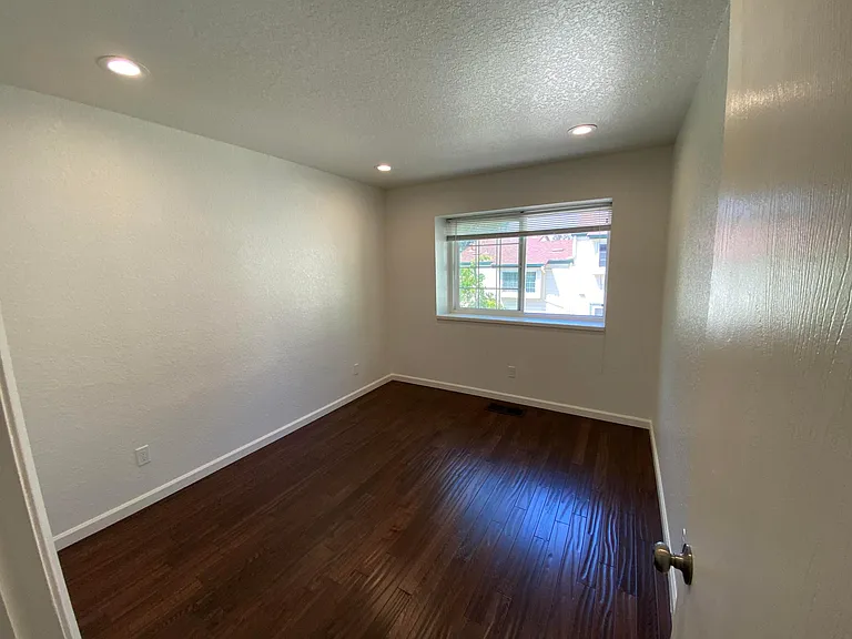 1275 Sandy Bridges Ct — Photo 18