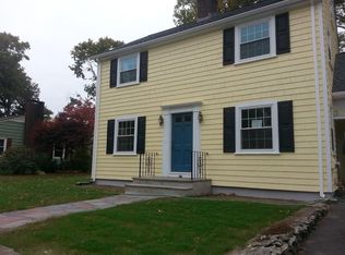 224 Parkside Ave, Pawtucket, RI 02861