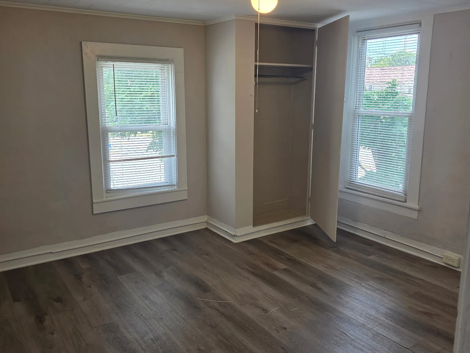 1 bed, 550 sqft, $975 — Photo 2