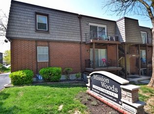 5924 Reeds Rd APT 201, Mission, KS 66202