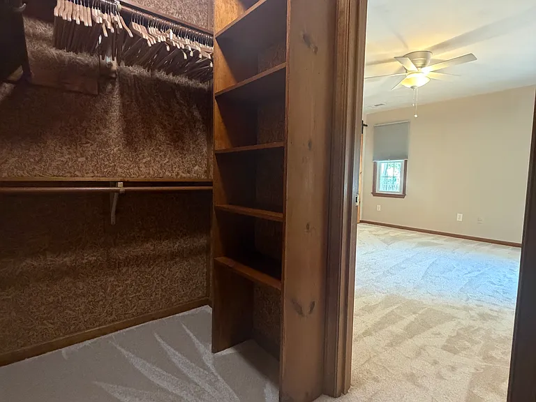 5136 Eagle Run Rd — Photo 13