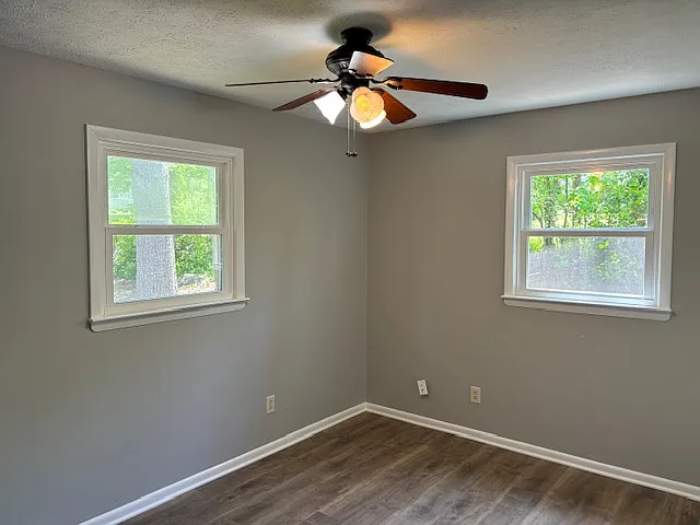 7 Village Park Dr — Photo 20
