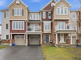 372 Willow Aster Cir, Ottawa, ON K4A1C8