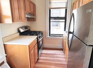 31-29 34th St #1C, Astoria, NY 11106
