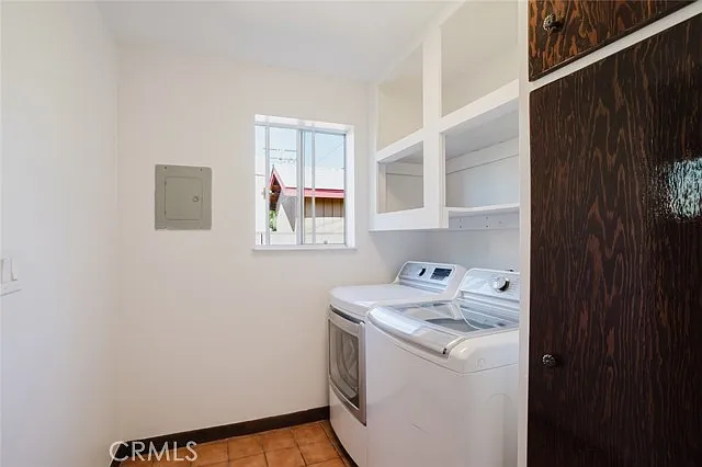 609 Alexander St #A — Photo 17