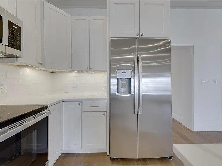 210 176th Terrace Dr E — Photo 17