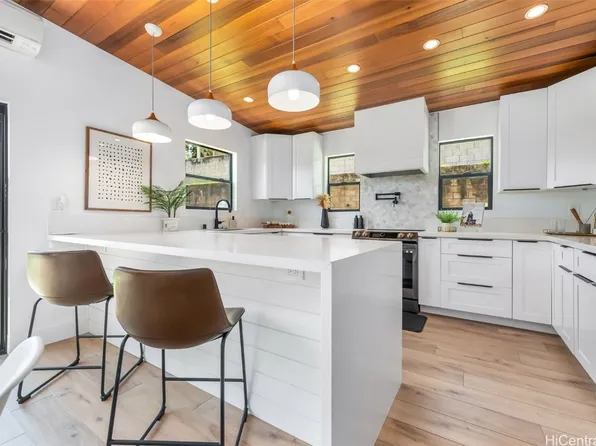 54-186 Kawaeku St, Hauula, HI 96717