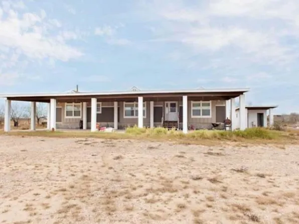 332 Garza Jones Ln, Laredo, TX 78045