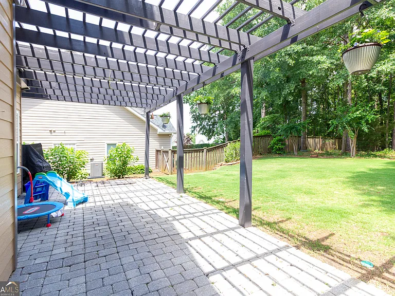 27 Portico Pl — Photo 12